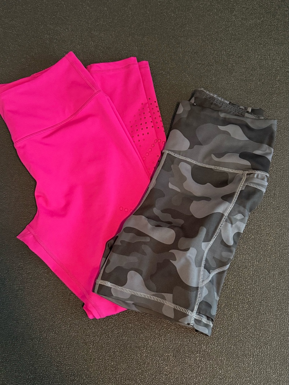 Senita Athletics Pink leggings& Gray Camo Baseline Shorts